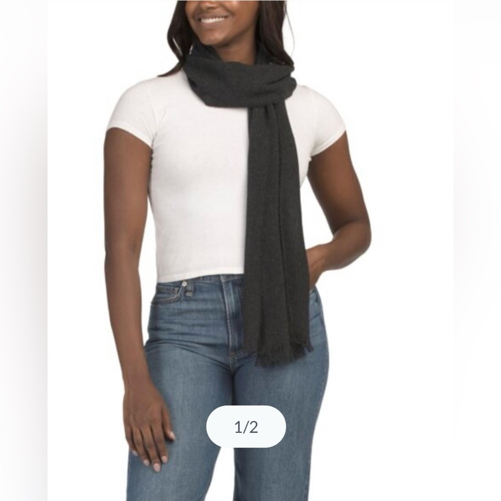 TESMA Charcoal Made In Italy Cashmere And Wool Blend Scarf 22in W x 70in L - Picture 3 of 5